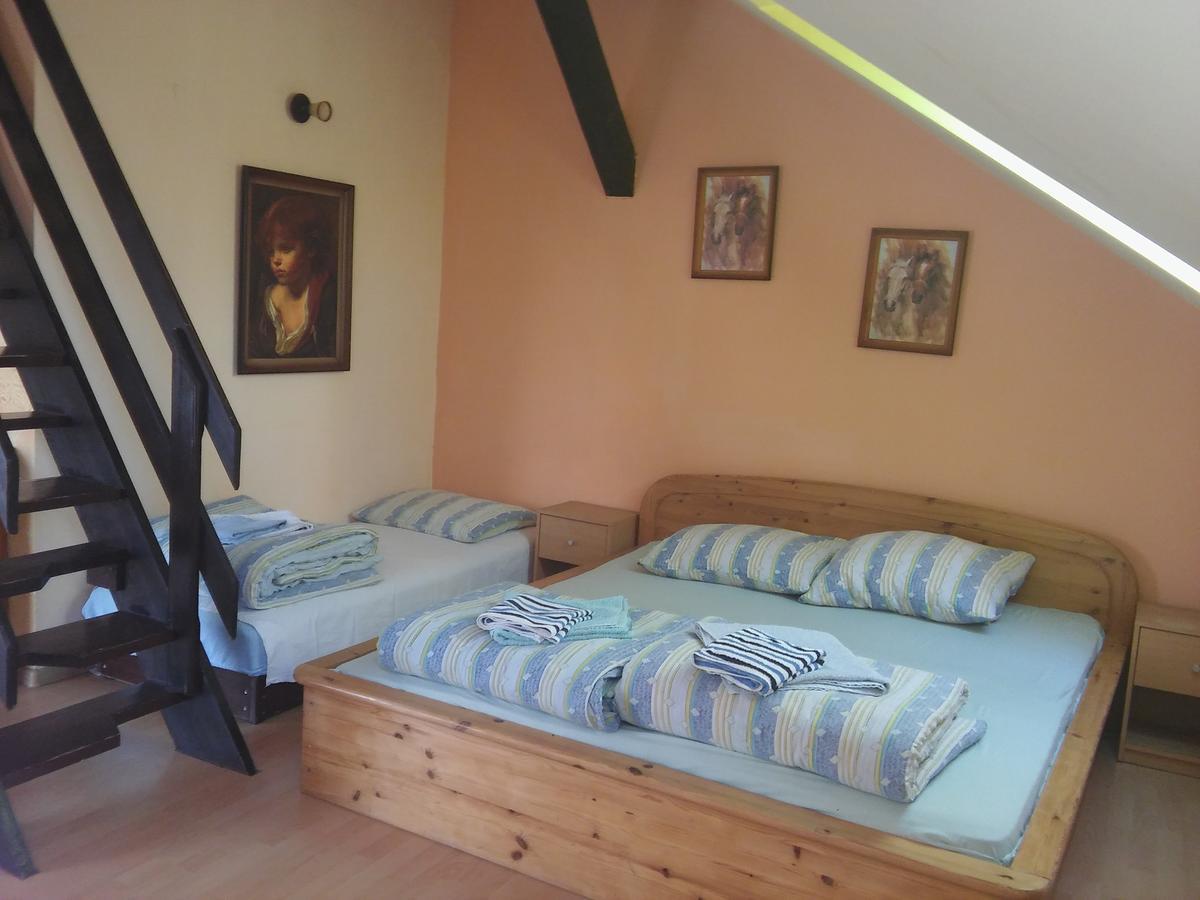 Motel Ararat Kolobřeh Exteriér fotografie